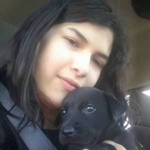 Meet your Posher, Danielle